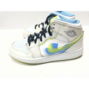 Nike Air Jordan 1 Mid SE (GS) Warped Swoosh Hi Top Sneakers Youth Size 5.5